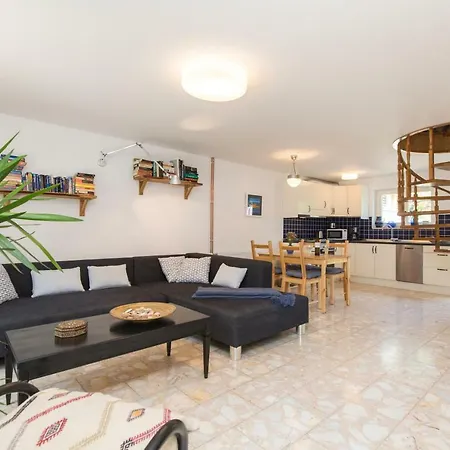 Casa Flora 3-Minutes' Walk From The Beach Novigrad (Istria) Exterior photo