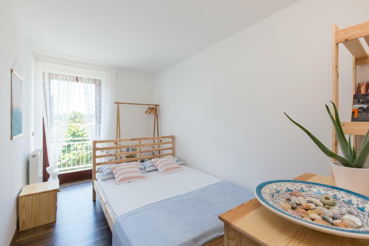 Casa Flora 3-minutes' Walk From The
